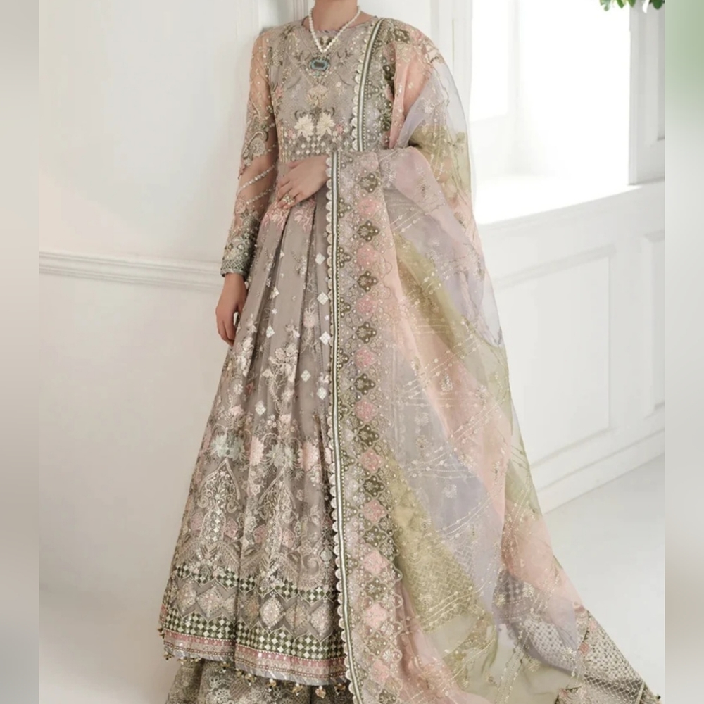 Baroque Pakistani Indian Maxi with wide leg pants and dupatta - perfect for Eid